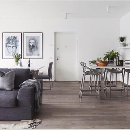 Ulivi Luxury Loft & Pool - The House Of Travelers Apartment Carate Urio Luaran gambar